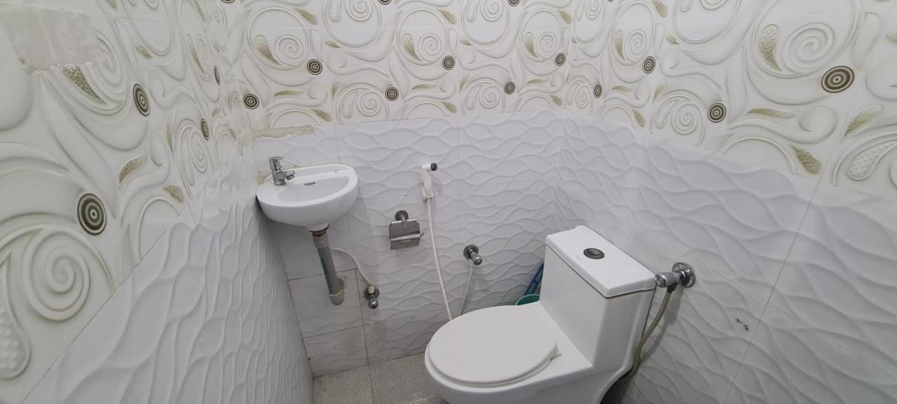 Anukampa Homestay Agra  Exteriör bild