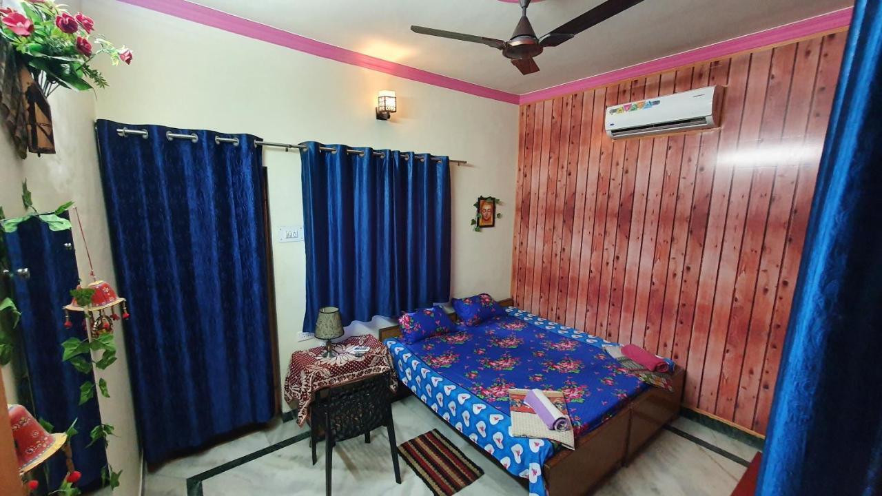 Anukampa Homestay Agra  Exteriör bild