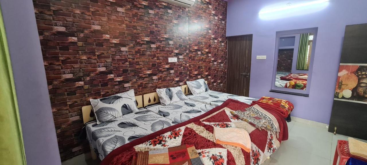 Anukampa Homestay Agra  Exteriör bild